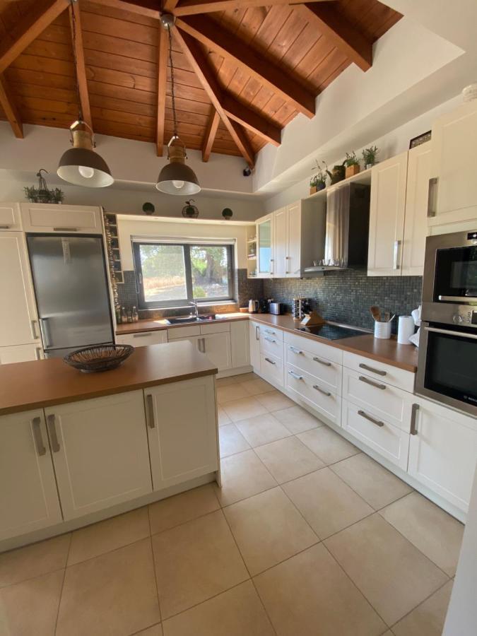 Alberi - Izla Homes Skala  Kültér fotó