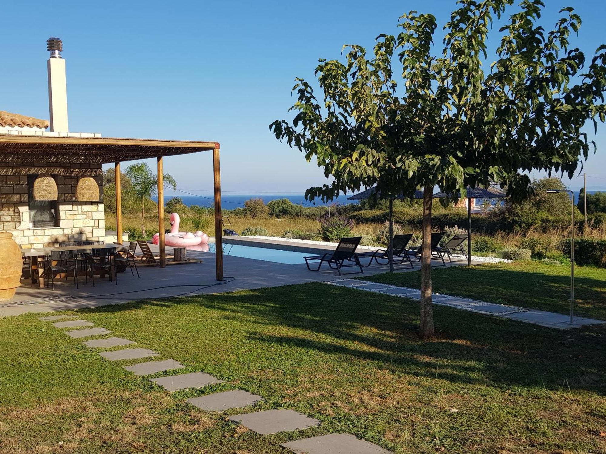 Alberi - Izla Homes Skala  Kültér fotó